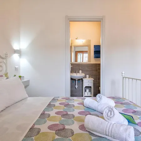 White Star Guest house *